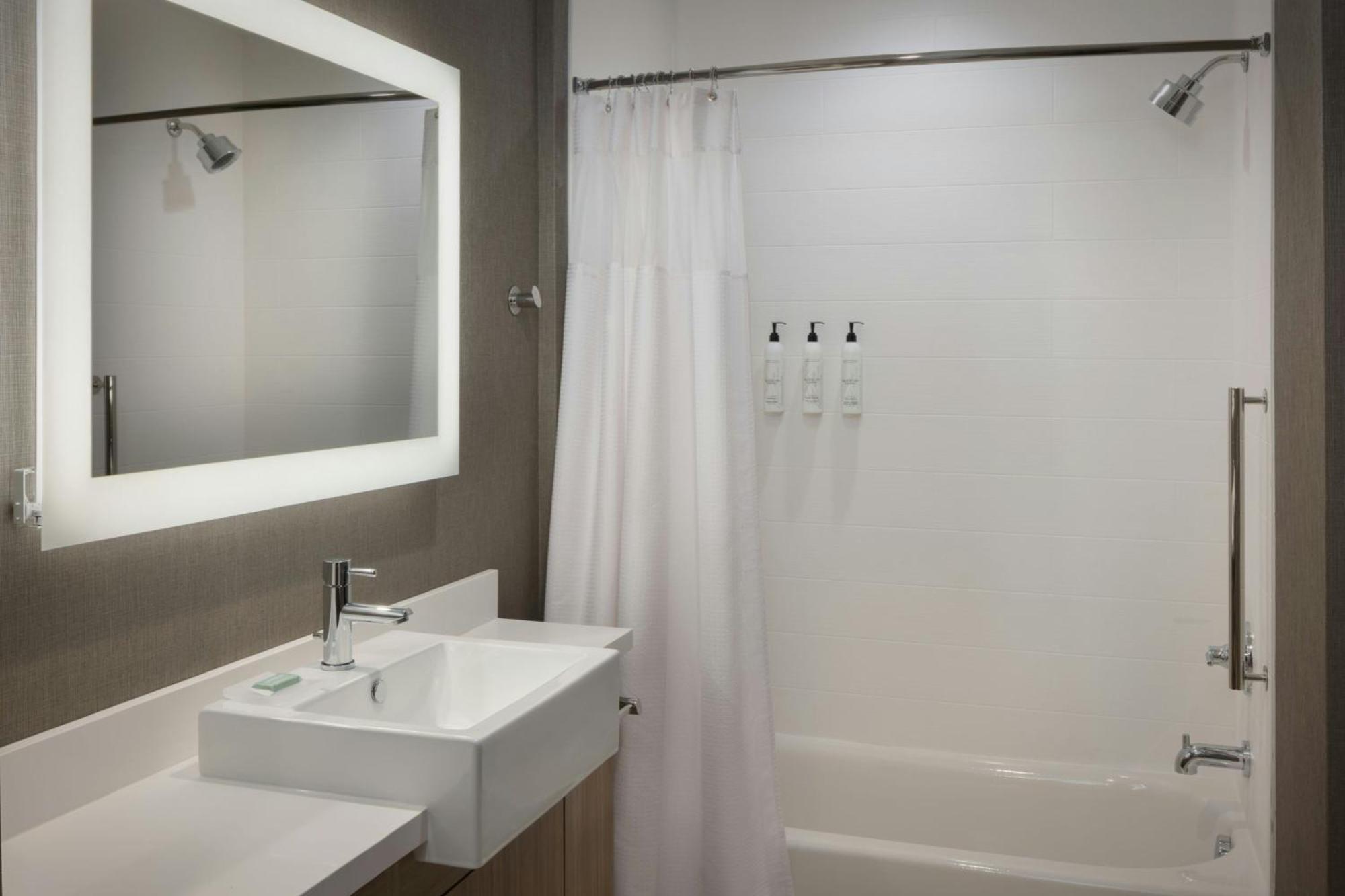 Springhill Suites By Marriott โบว์ลิงกรีน ภายนอก รูปภาพ