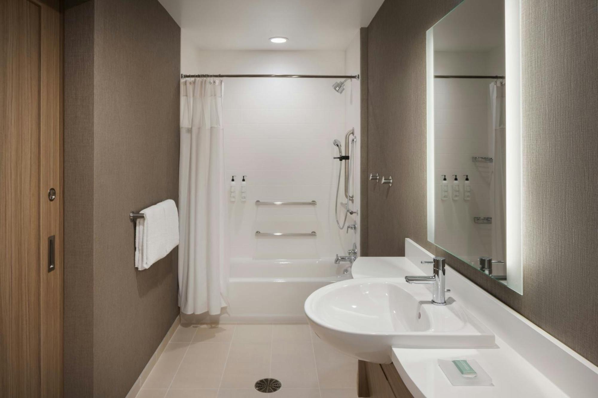 Springhill Suites By Marriott โบว์ลิงกรีน ภายนอก รูปภาพ